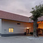 Apartments Grahek